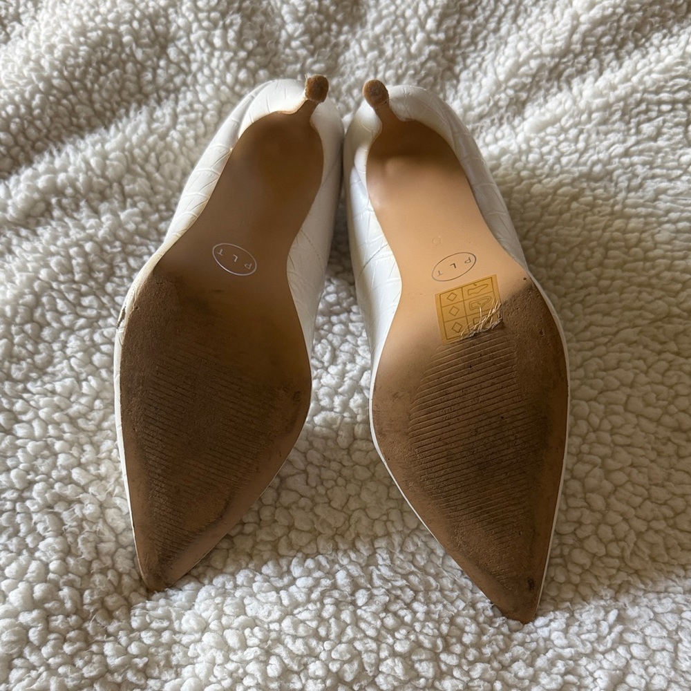 White Croc-Embossed Pointed-Toe Heels - Picture 2 of 4